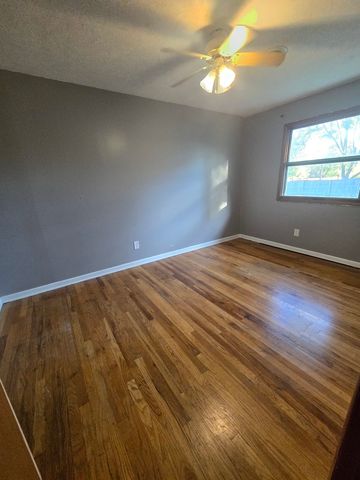 8650 Old Highway 13, Murphysboro, IL 62966