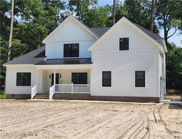 2430 Ballahack RD, Chesapeake, VA 23322