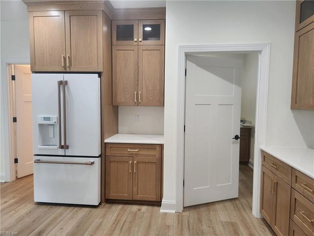 2430 Ballahack RD, Chesapeake, VA 23322