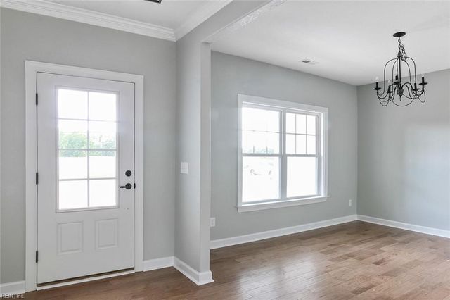 2430 Ballahack RD, Chesapeake, VA 23322