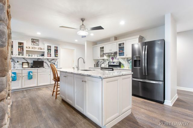 3752 Schermerhorn Lake Drive, Allegan, MI 49010