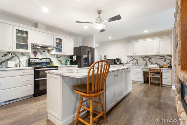 3752 Schermerhorn Lake Drive, Allegan, MI 49010