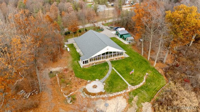 3752 Schermerhorn Lake Drive, Allegan, MI 49010