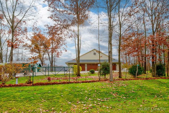 3752 Schermerhorn Lake Drive, Allegan, MI 49010