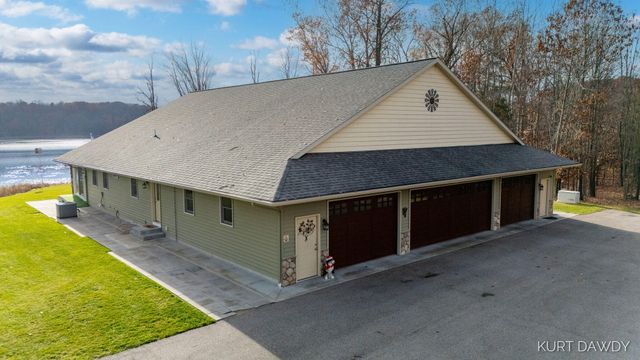 3752 Schermerhorn Lake Drive, Allegan, MI 49010