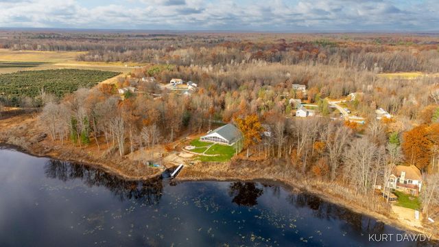 3752 Schermerhorn Lake Drive, Allegan, MI 49010