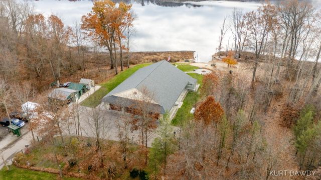 3752 Schermerhorn Lake Drive, Allegan, MI 49010