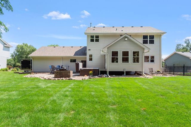 5845 Bayberry Drive, White Bear Lake, MN 55110