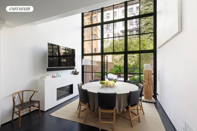481 W 22ND Street, New York City, NY 10011