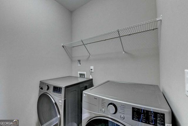 4111 Woodward Walk Lane, Suwanee, GA 30024