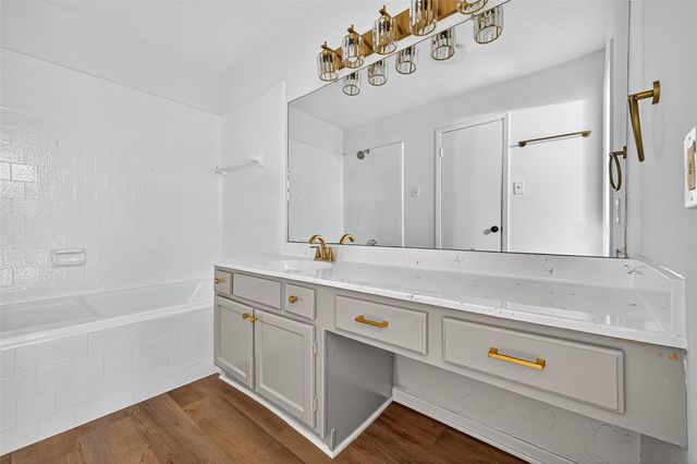 1917 Trixie Lane, Houston, TX 77042