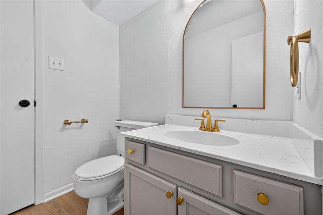 1917 Trixie Lane, Houston, TX 77042