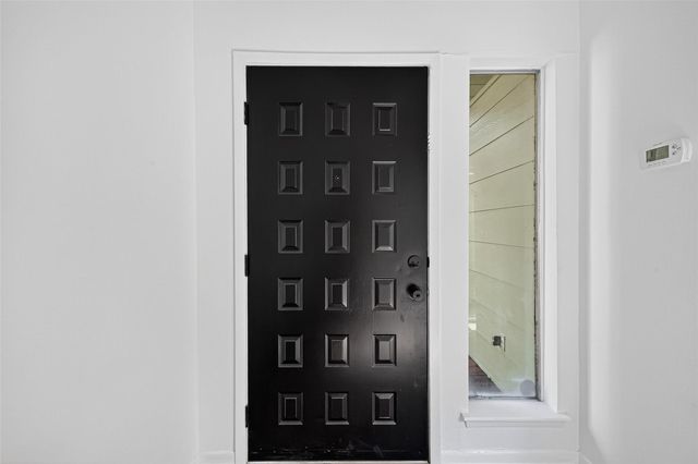 1917 Trixie Lane, Houston, TX 77042