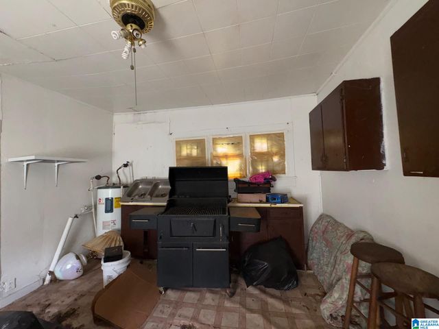 2420 6TH AVENUE N, Bessemer, AL 35020