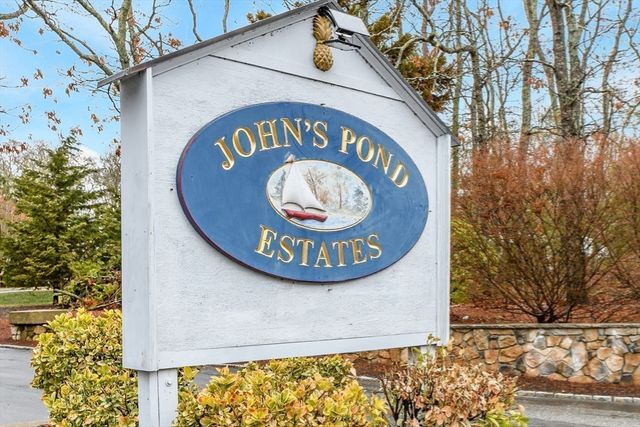 15 Florence Ave, Mashpee, MA 02649