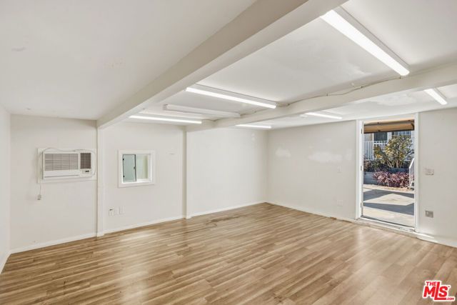 418 S La Peer Drive, Beverly Hills, CA 90211