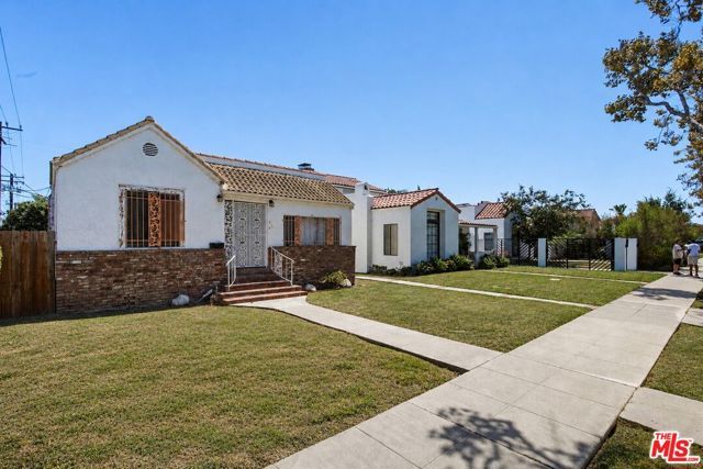 418 S La Peer Drive, Beverly Hills, CA 90211