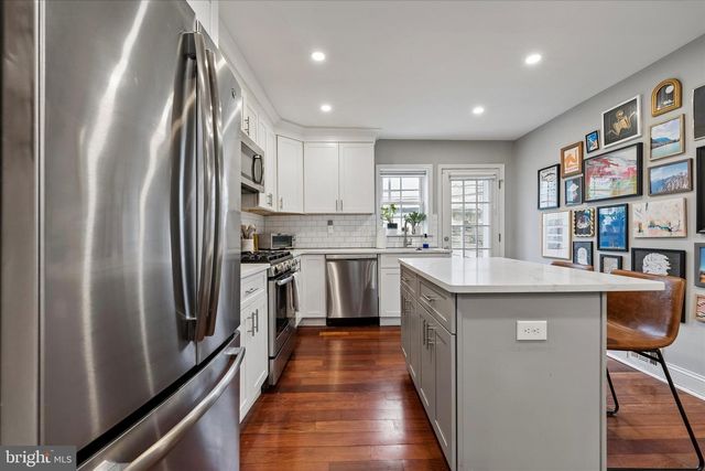 117 HOFFMAN ST, Philadelphia, PA 19148