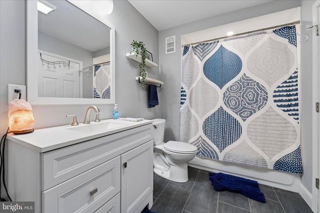 117 HOFFMAN ST, Philadelphia, PA 19148