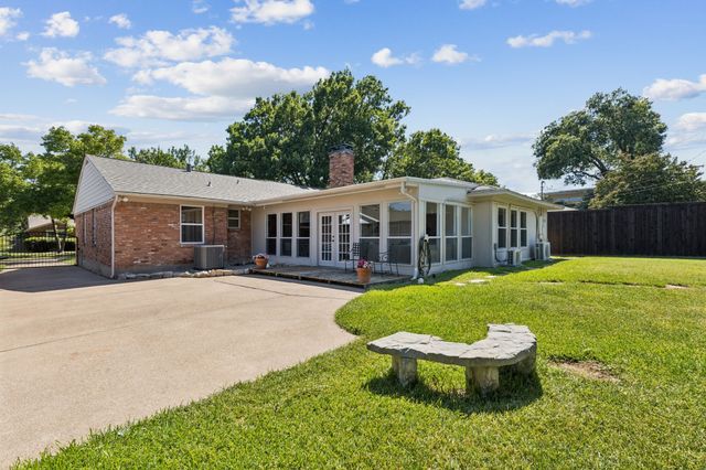 10419 Royalwood Drive, Dallas, TX 75238