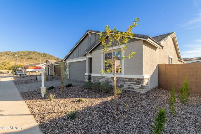 4965 W CHUCK BOX Road, Laveen, AZ 85339