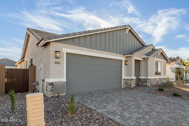 4965 W CHUCK BOX Road, Laveen, AZ 85339