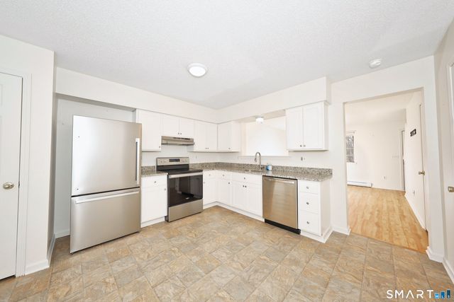 197 Pine Hill Road 9F, Thomaston, CT 06787