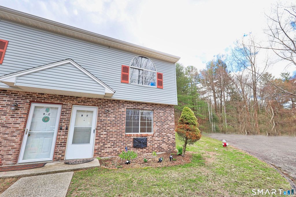 197 Pine Hill Road 9F, Thomaston, CT 06787