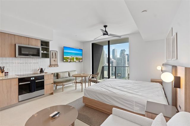 601 NE 1st Ave 2506, Miami, FL 33132