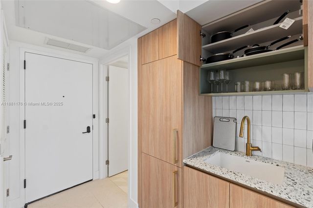 601 NE 1st Ave 2506, Miami, FL 33132