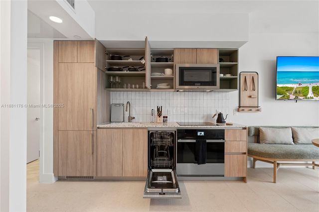 601 NE 1st Ave 2506, Miami, FL 33132
