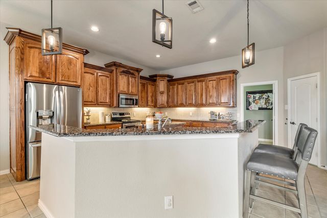 766 Pebble Creek Lane, Rockwall, TX 75032