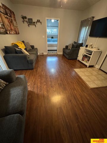 1709 L Street, Tekamah, NE 68061