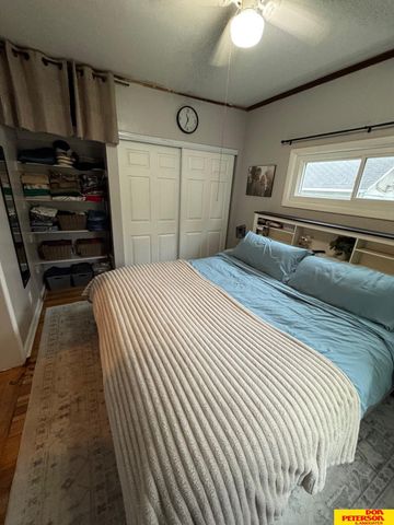 1709 L Street, Tekamah, NE 68061