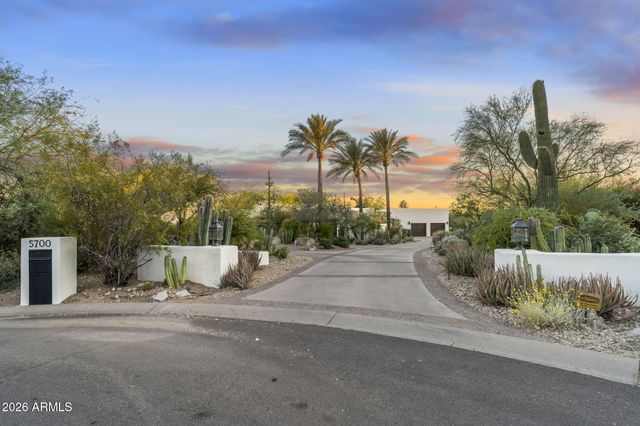 5700 N 33RD Place, Paradise Valley, AZ 85253