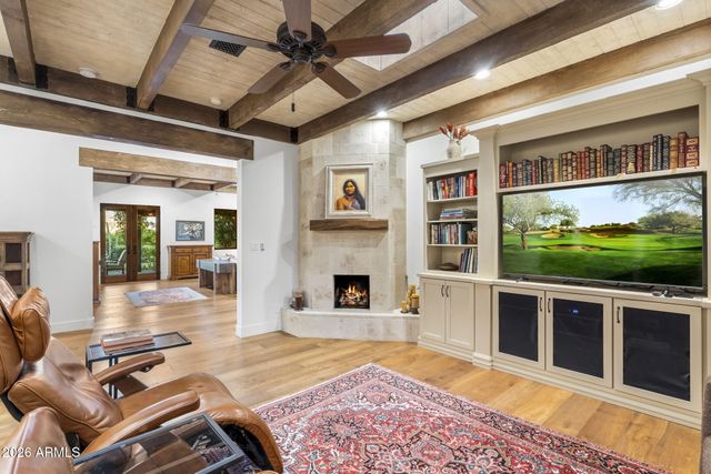 5700 N 33RD Place, Paradise Valley, AZ 85253