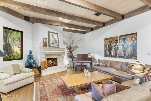 5700 N 33RD Place, Paradise Valley, AZ 85253