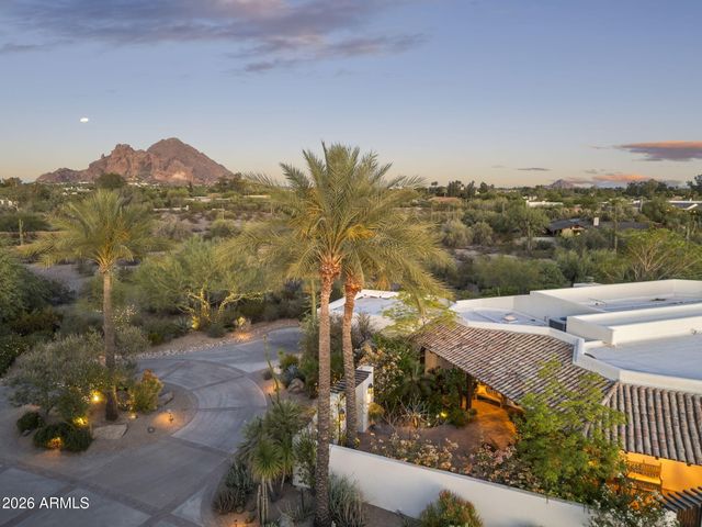 5700 N 33RD Place, Paradise Valley, AZ 85253
