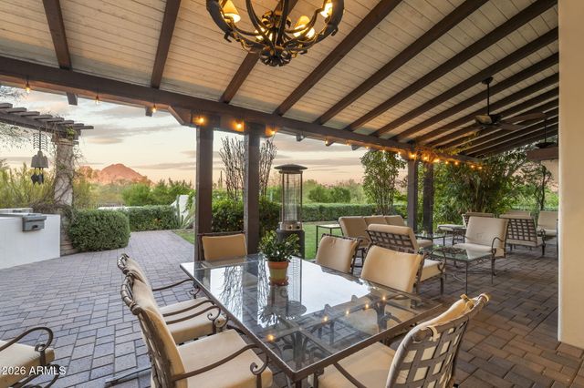 5700 N 33RD Place, Paradise Valley, AZ 85253