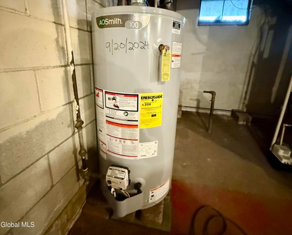 15 Holden Avenue, Queensbury, NY 12804