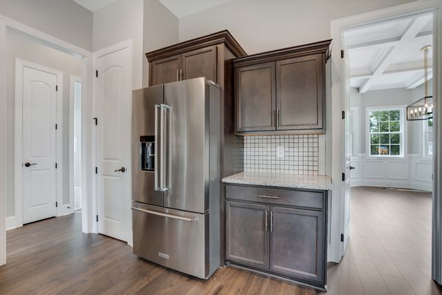 851 Shady Bluff Trail, Clarksville, TN 37043