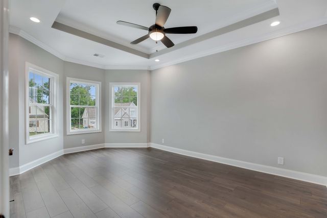 851 Shady Bluff Trail, Clarksville, TN 37043