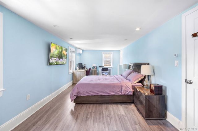 3 3RD Street, Greenvale, NY 11548