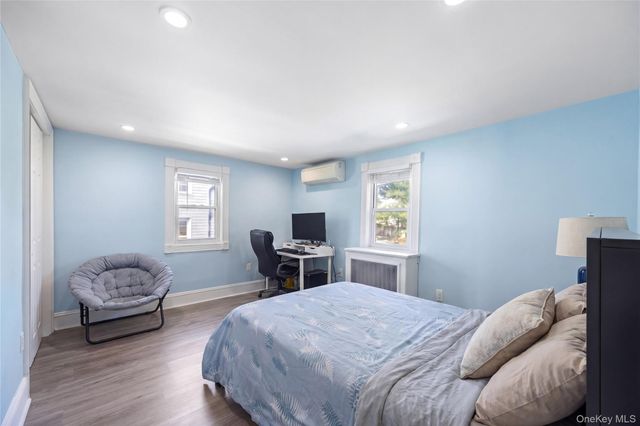 3 3RD Street, Greenvale, NY 11548