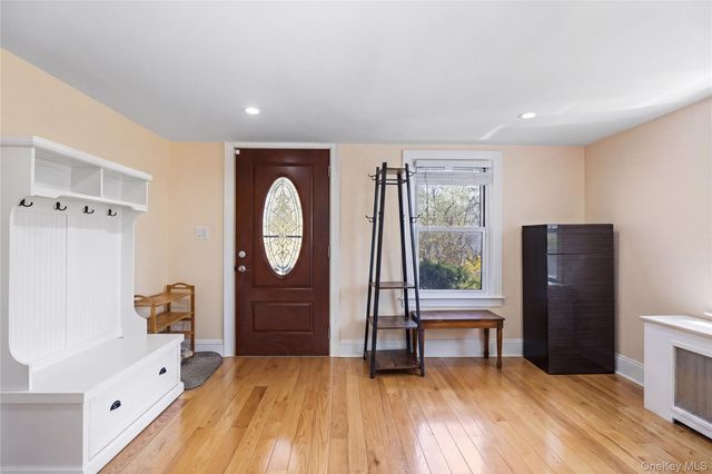 3 3RD Street, Greenvale, NY 11548