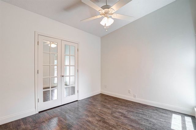 500 Moss Hill Lane, Euless, TX 76039