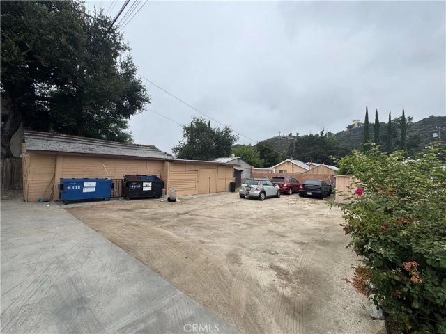 6938-6940 Foothill Boulevard, Tujunga, CA 91042