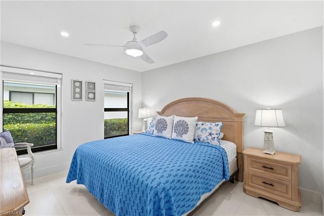 910 Beaver CT, Marco Island, FL 34145