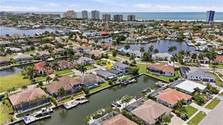 910 Beaver CT, Marco Island, FL 34145