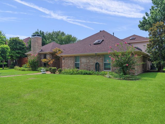 2204 Cardinal Drive, Plano, TX 75023